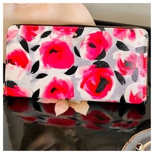 NWOT-Cedar Street Rosebud Print-Kate Spade Wallet - Red, Pink, Gray and Black